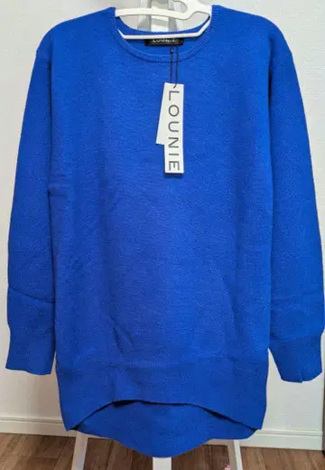 [ 새상품 ] LOUNIE 긴팔 니트 스웨터 / 울 100%