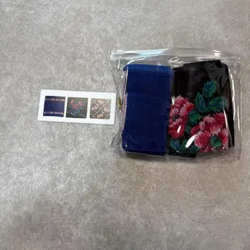 FEILER 꽃무늬와 무지 손수건 세트 2장