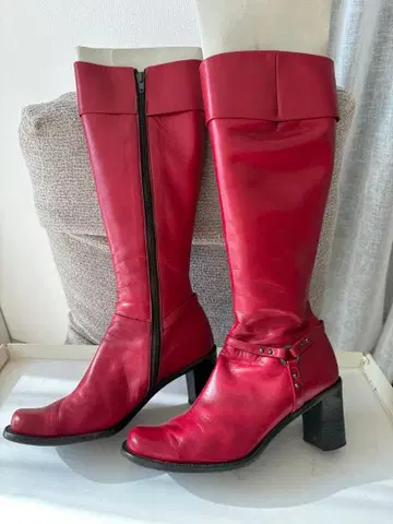 빨간색 롱 부츠 중간 힐 천연 가죽