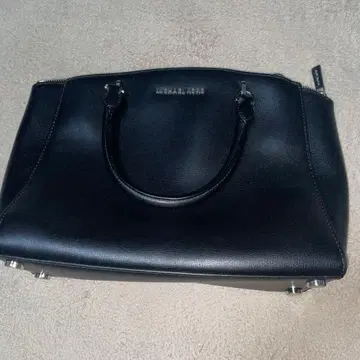 마이클코어스 가방