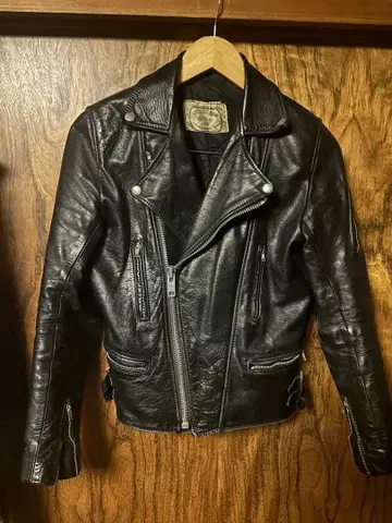 SECOND SKIN 블랙 가죽 더블 라이더 자켓