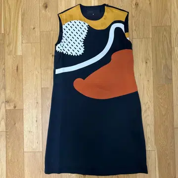 AKIRA NAKA 슬리브리스 무릎 기장 원피스 38