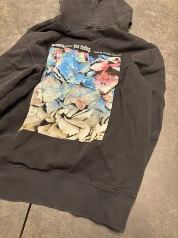 유리 꽃무늬 프린트 후드 부착 후드티