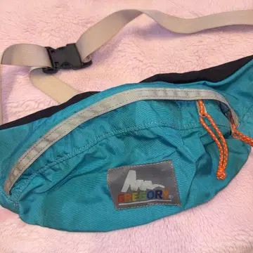 GREGORY 그레고리 웨스트 파우치 바디백