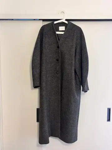 MANOF 마노프 롱 코트 노카라 그레이