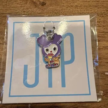 TWICE LOVELY 홀더 참 사나