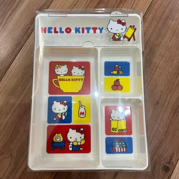 즉시 구매 OK 산리오 헬로키티 뚜껑 포함 트레이 헬로키티 키티