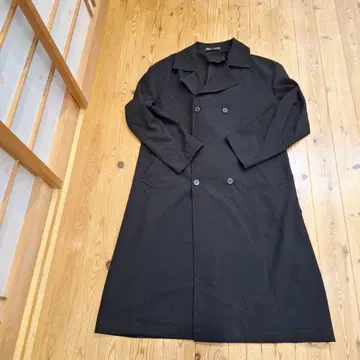 ZARA 블랙 트렌치코트