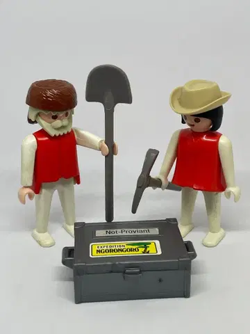 플레이모빌 피규어 세트.