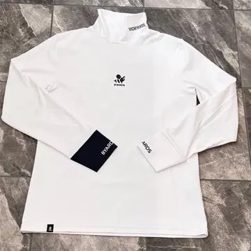 [ 미사용 새상품 ] 8YARDS 터틀넥 셔츠 화이트 L