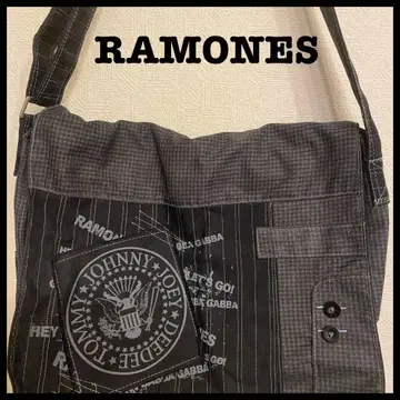 RAMONES 라모네즈 숄더백