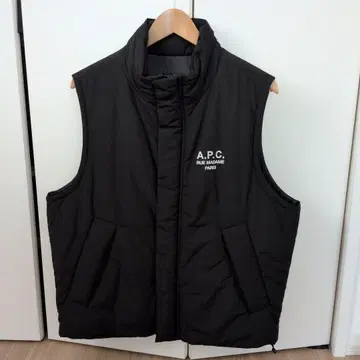 A.P.C. 블랙 다운 베스트 S 사이즈