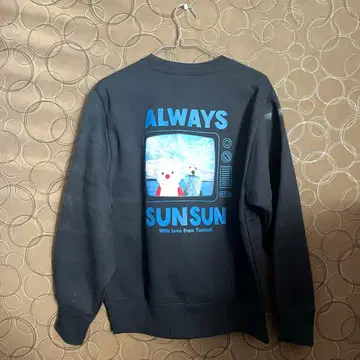 스순 x GU 콜라보 네이비 맨투맨