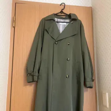 SLY 올리브 그린 더블 브레스트 트렌치코트