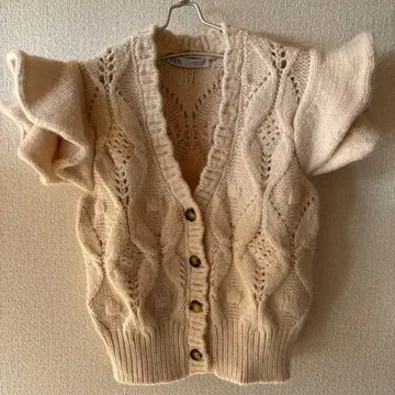 ZARA 케이블 짜임 프릴 퍼프 슬리브 가디건