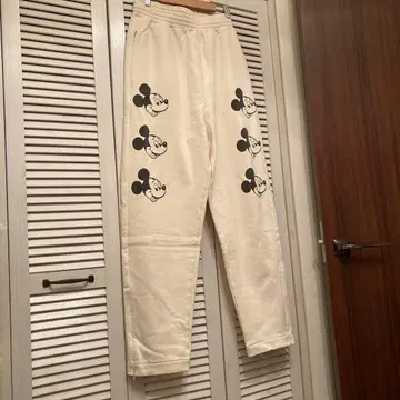 택 포함 새상품 WCJ 스웨트 팬츠 미키