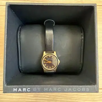 [ 새상품급 ] 손목시계