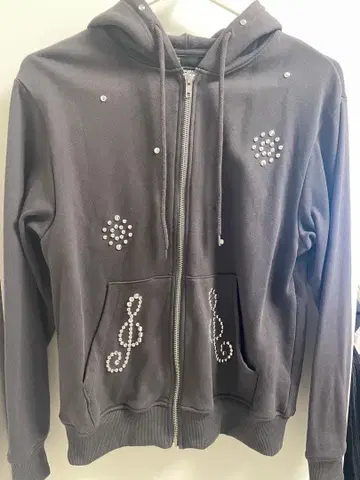 FCMM STUD ZIP UP HOODIE 차콜