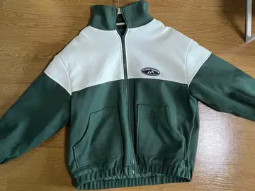 그린 화이트 집업 자켓