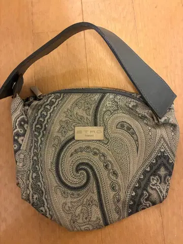 ETRO 페이즐리 무늬 파우치 그레이 계열