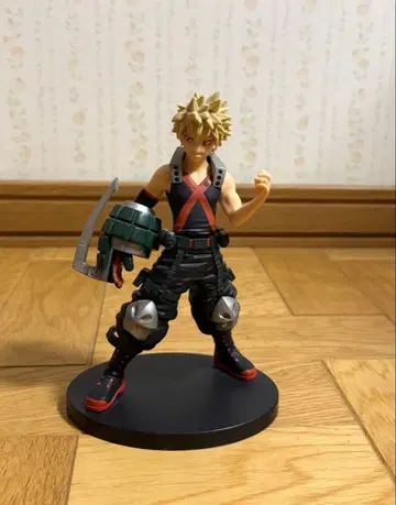 나의 히어로 아카데미아 바쿠고 카츠키 피규어