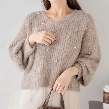 비쥬 장식 V넥 루즈핏 니트