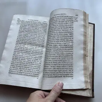 앤티크 오래된 표지의 외국도서 the Roman history @99