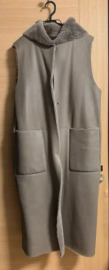 Theory Luxe 무스탕 베스트