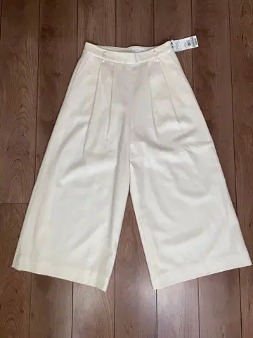 아이보리 플리츠 울 가우초 팬츠