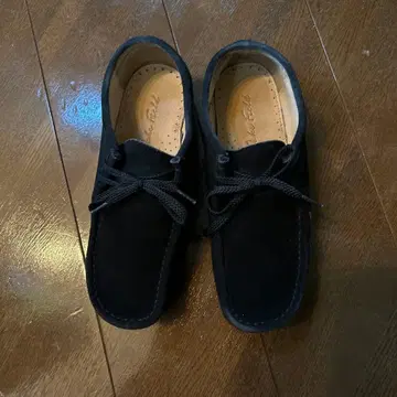 블랙 스웨이드 캐주얼 슈즈