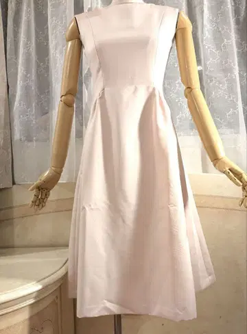 셀포드 원피스 핑크 베이지