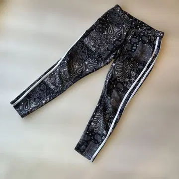 베린다 페이즐리 팬츠!!