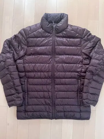 UNIQLO 라이트 다운 자켓 M 사이즈