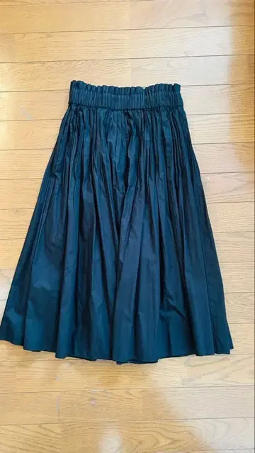 To*B 블랙 플레어 스커트 36