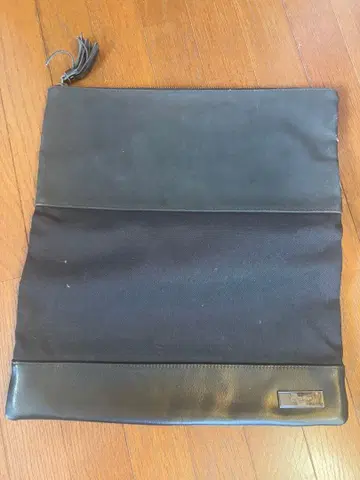 nana-nu 블랙 클러치백