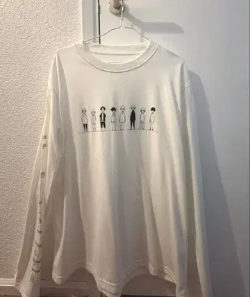 Eve 우란한 식탁 투어 굿즈 롱 T셔츠