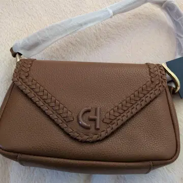 C4 브라운 가죽 핸드백