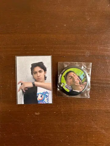 WEESA 포토 카드 시크릿 캔뱃지 사이킥 연말 대감사제