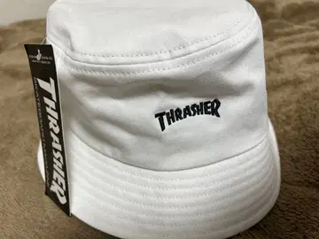 THRASHER 화이트 버킷햇 58cm