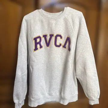 RVCA 트레이닝복
