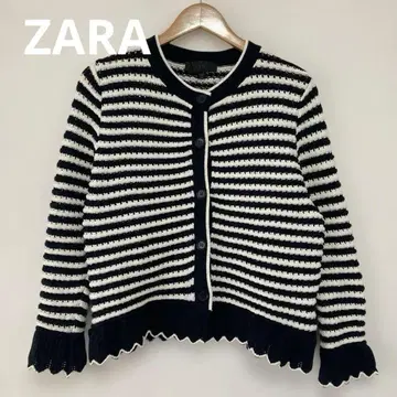 자라 ZARA 프릴 니트 가디건 보더 스캘럽 디자인 화이트 블랙 M