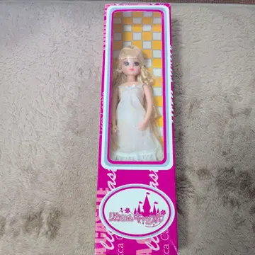 리카짱 인형 본체 금발 파란 눈