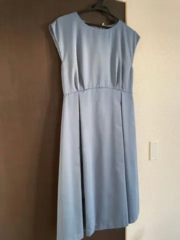 포멀 드레스, 블루 A라인 원피스