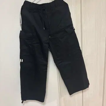 CONVERSE 카고 팬츠 사이드 포켓 부착