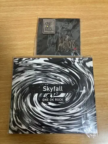 [ 새상품급 ] ONE OK ROCK skyfall, 핑배지