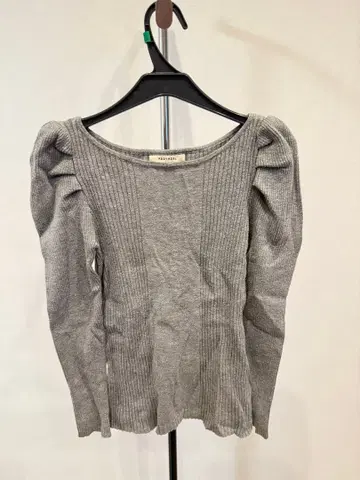 REDYAZEL 그레이 퍼프 슬리브 긴팔 니트