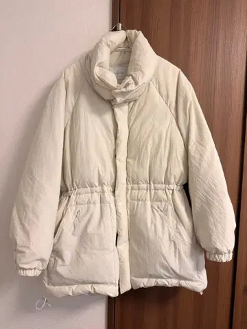 다운 자켓 화이트
