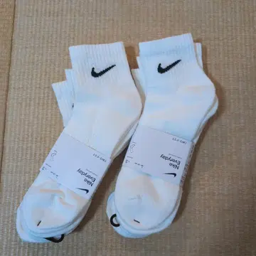 미사용 새상품 Nike 화이트 크루 삭스 3족 세트 x 2세트 L 사이즈