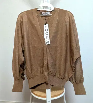 [ 새상품 ] LOUNIE 브라운 슬리브리스+가디건 set