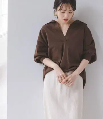 Noble 폴로 칼라 니트 브라운